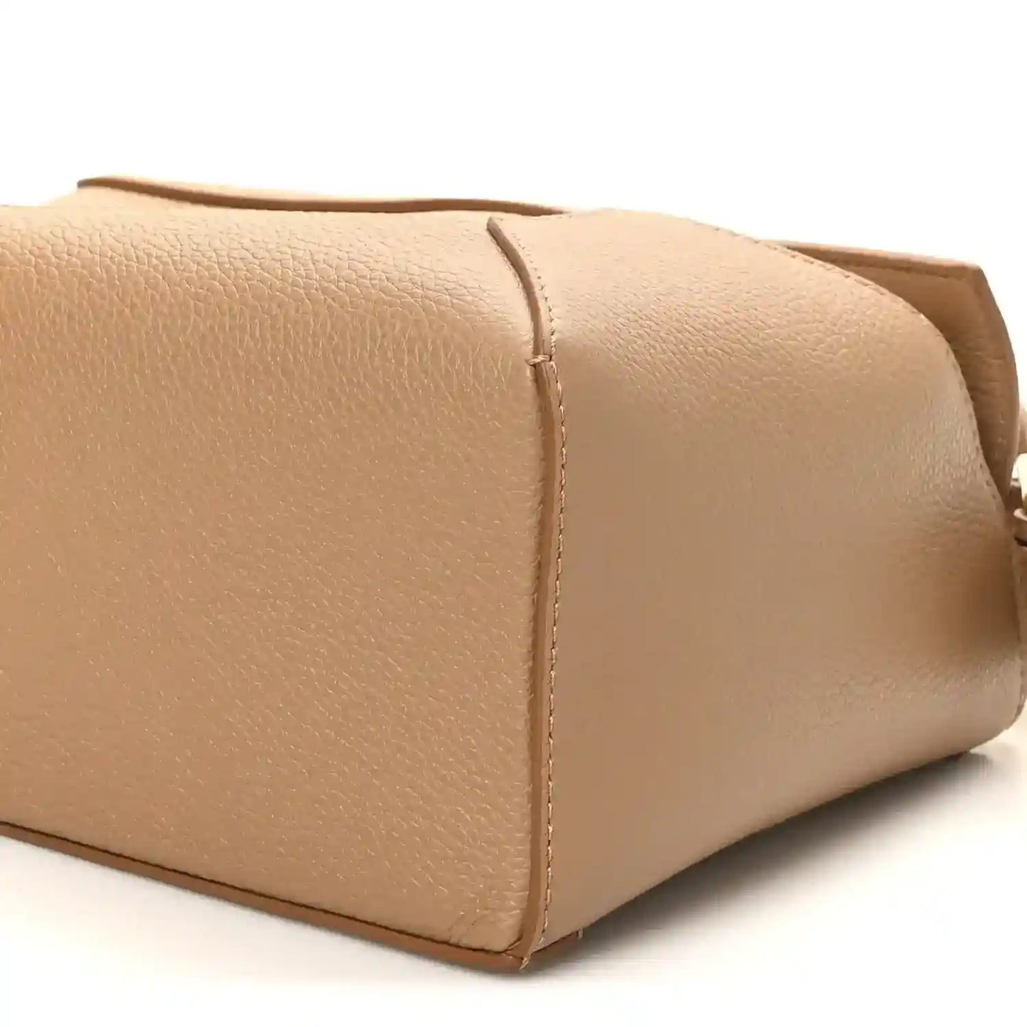 Toffee small Puzzle Edge bag back close-up with side seam detail