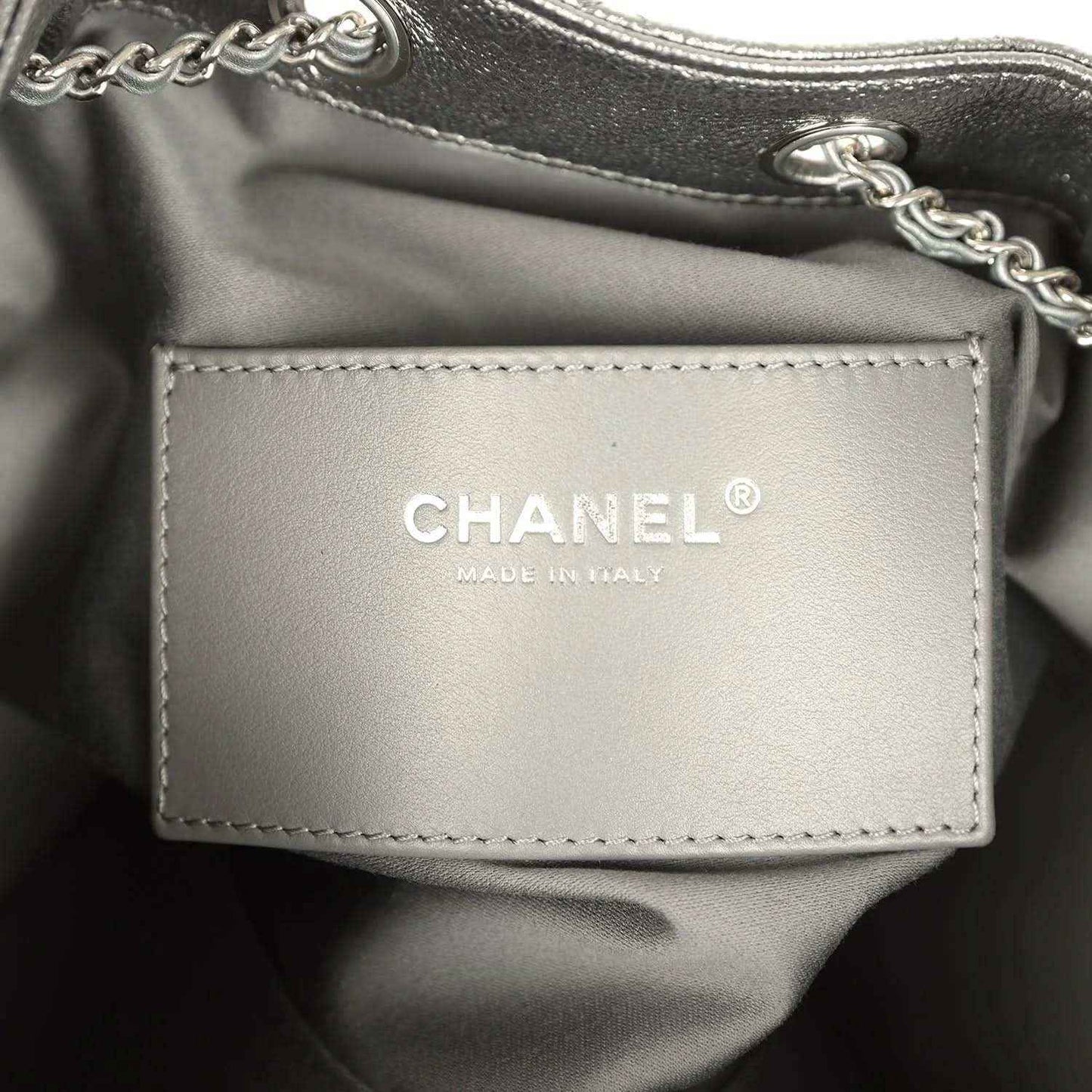 Chanel Small 25 hobo bag interior label, white logo tag with CC mark