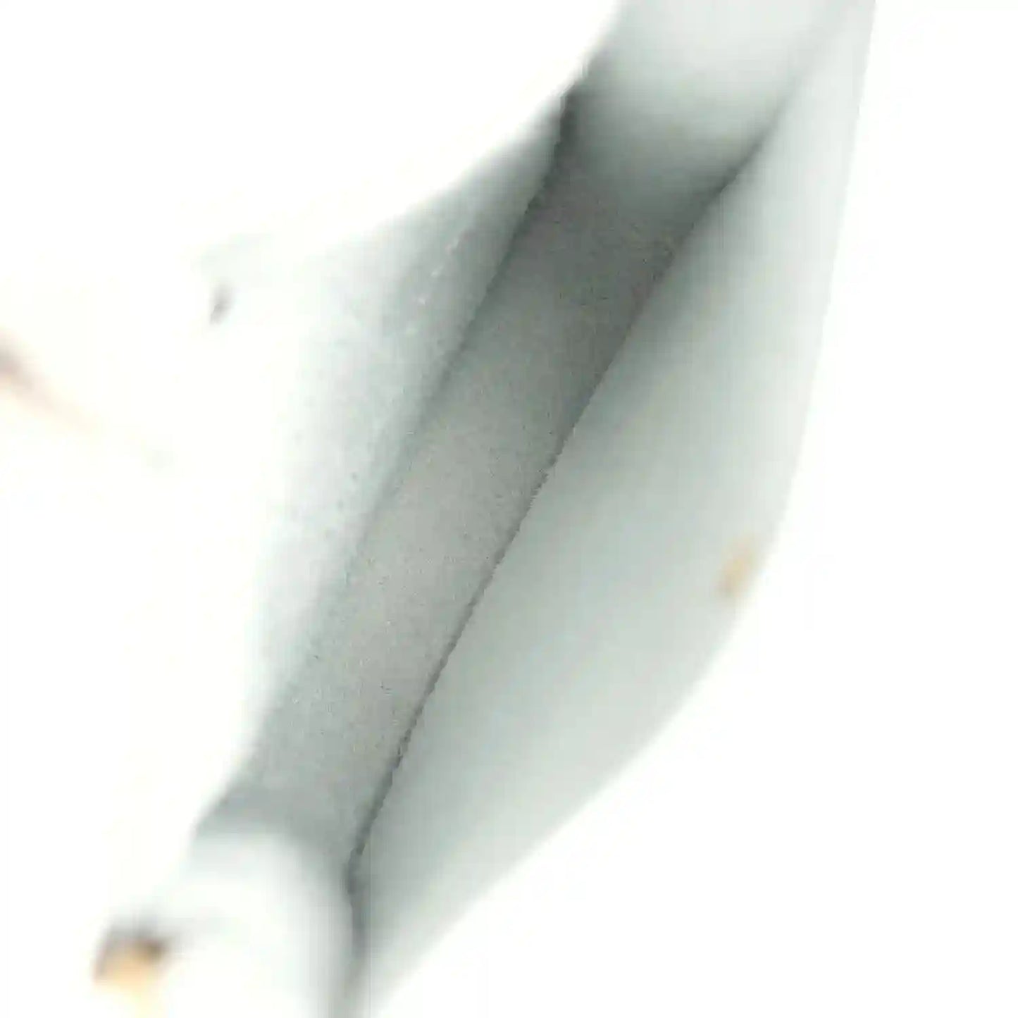 Evelyne TPM bag interior close-up in pale blue lining with edge seam