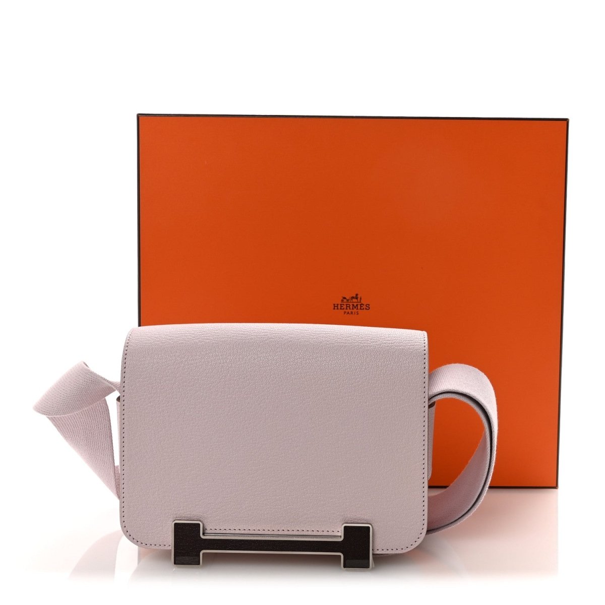 Hermès Geta messenger bag with flap and front clasp in pale mauve leather, with box