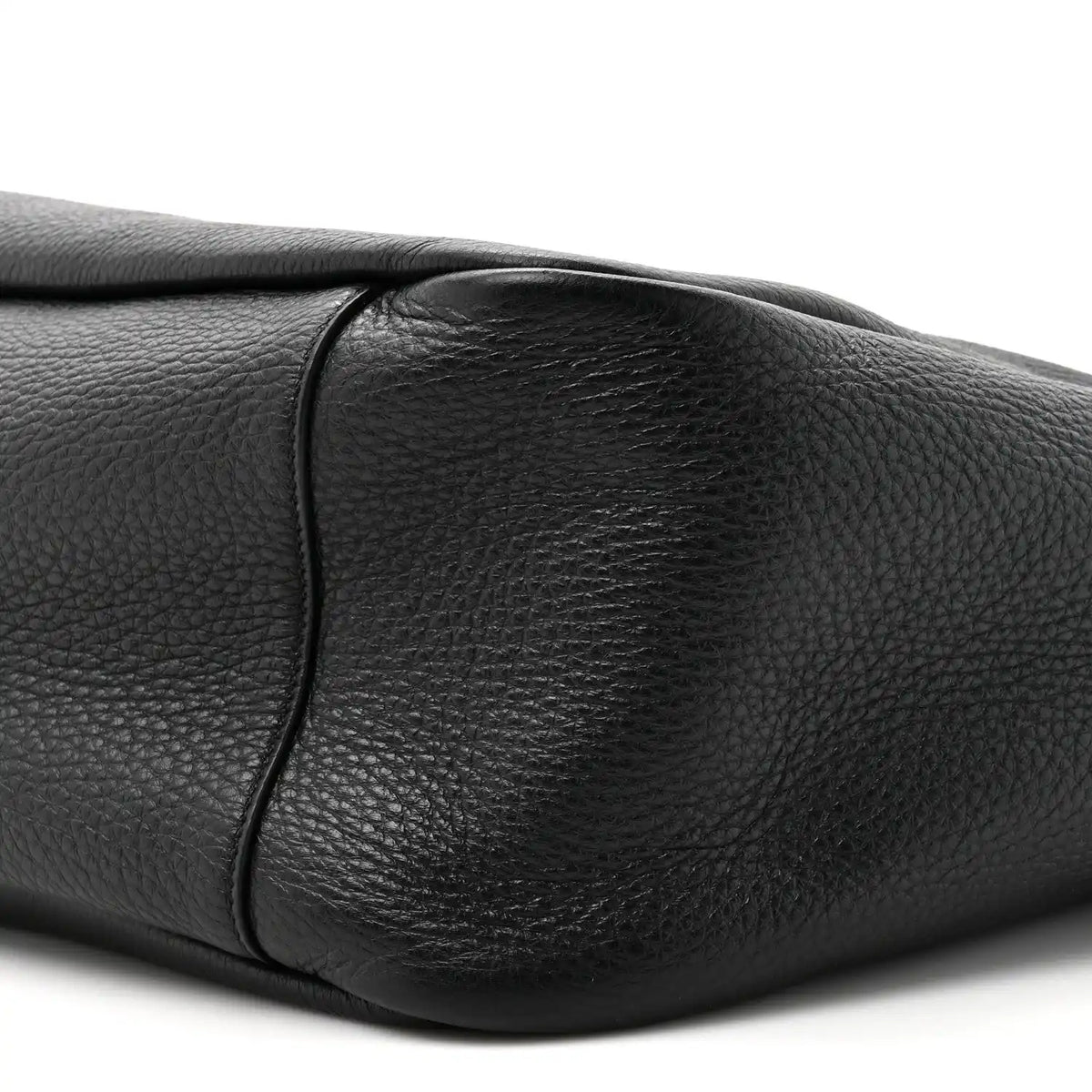 Black grained deerskin Bea tote close-up of rounded side seam
