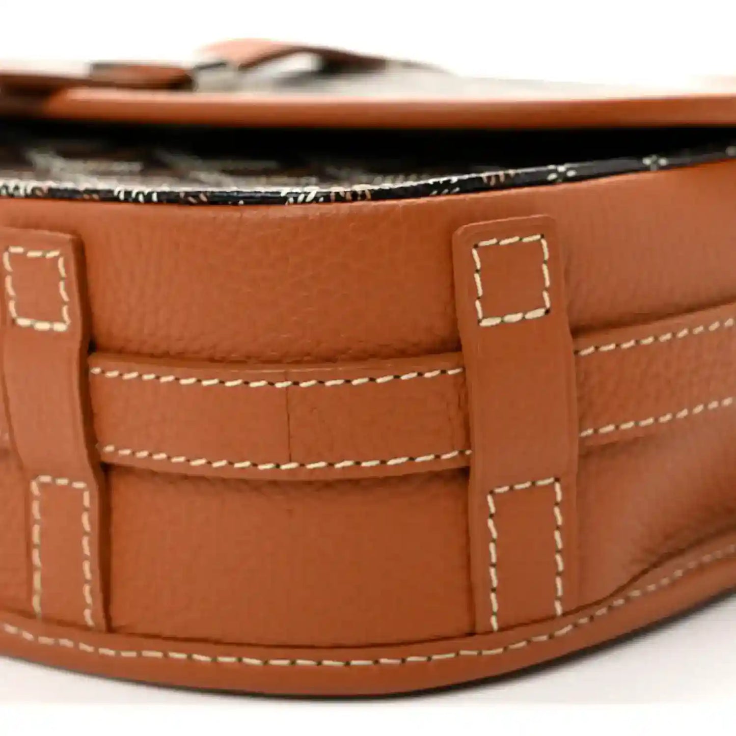 Belvedere II PM messenger bag interior side pocket detail in brown leather