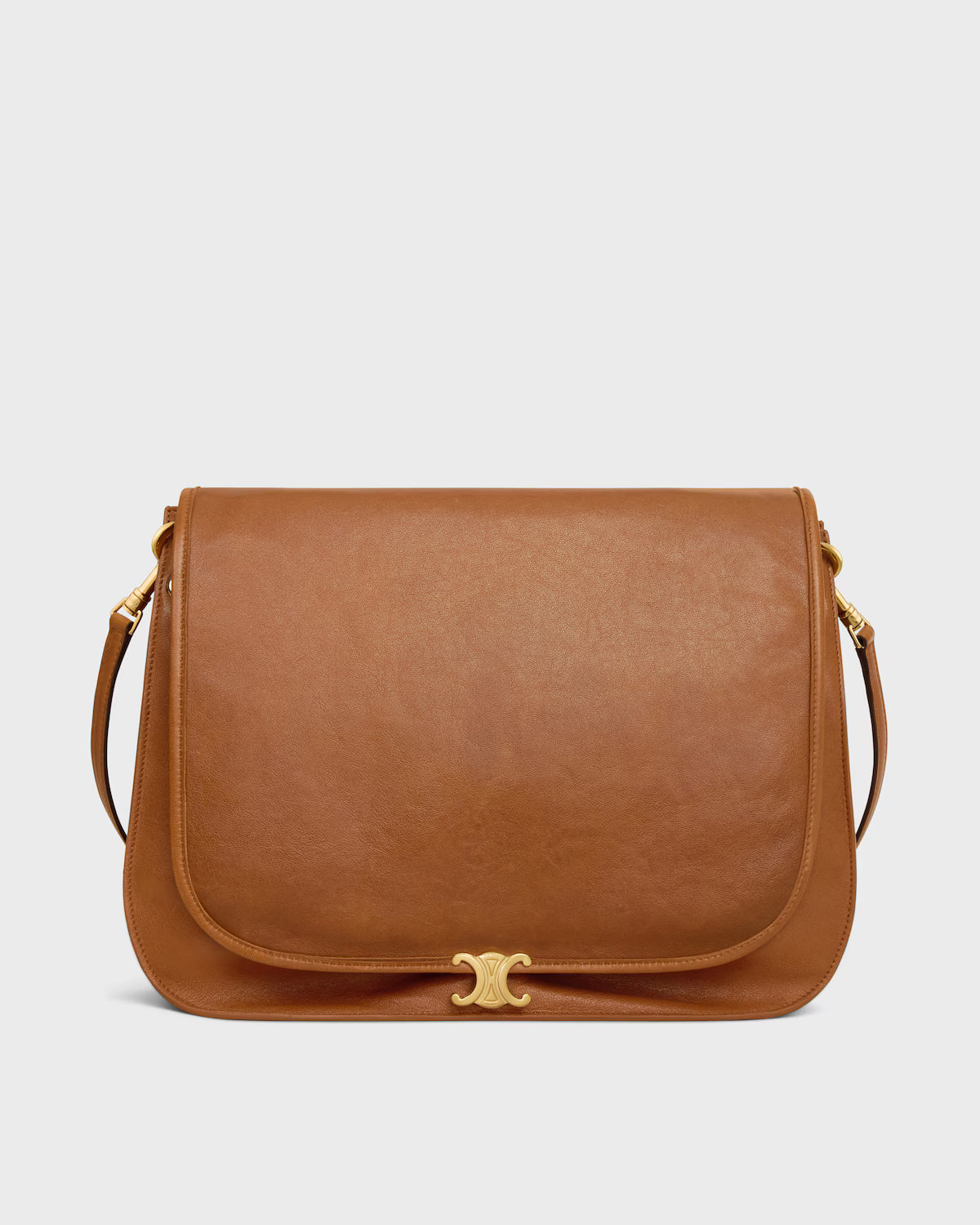 Soft Triomphe Besace Supple Shiny Lambskin Bag