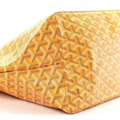 Yellow canvas tote bag corner with Goyardine pattern and flat base