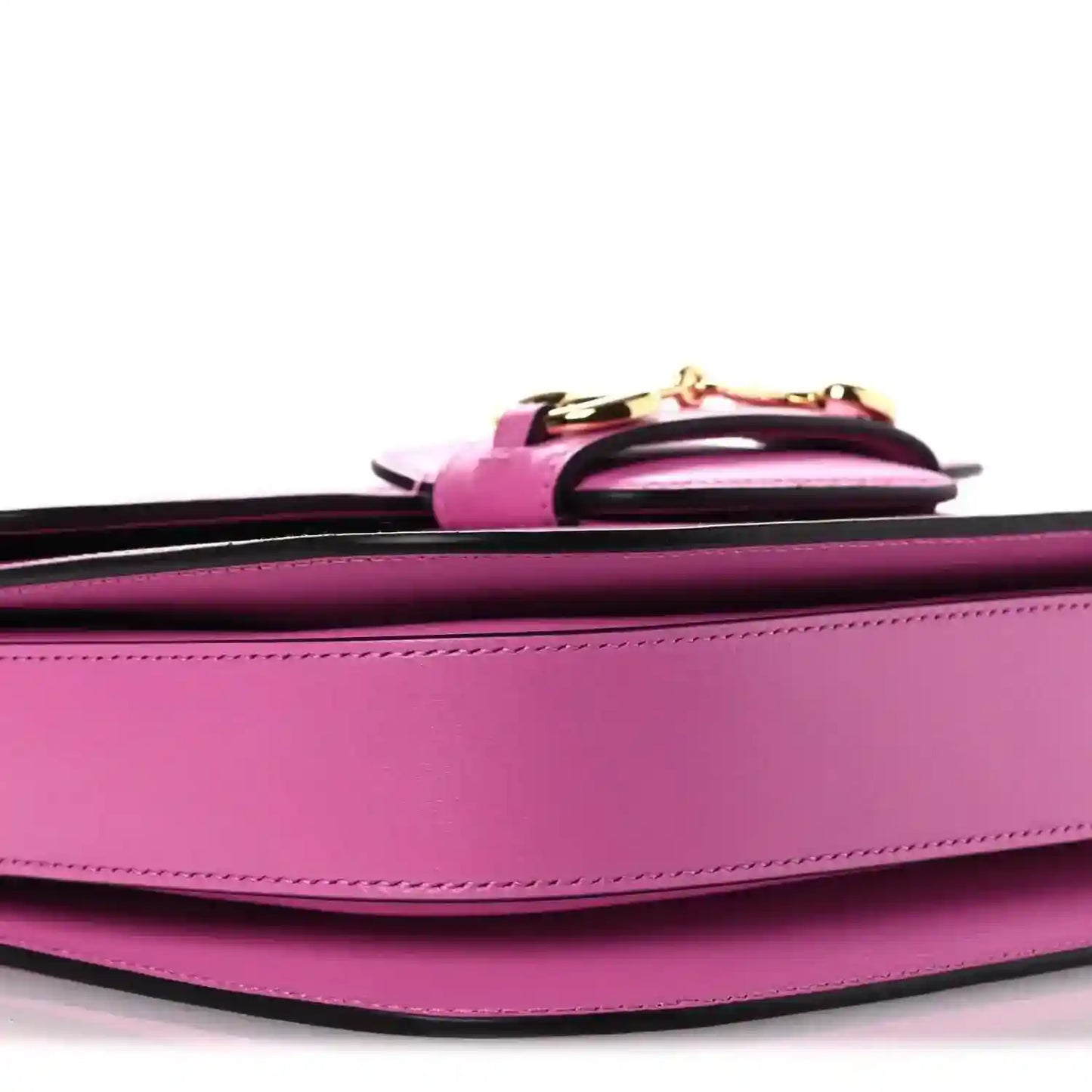 Gucci pink leather shoulder bag close-up of top hardware and stitched side edge