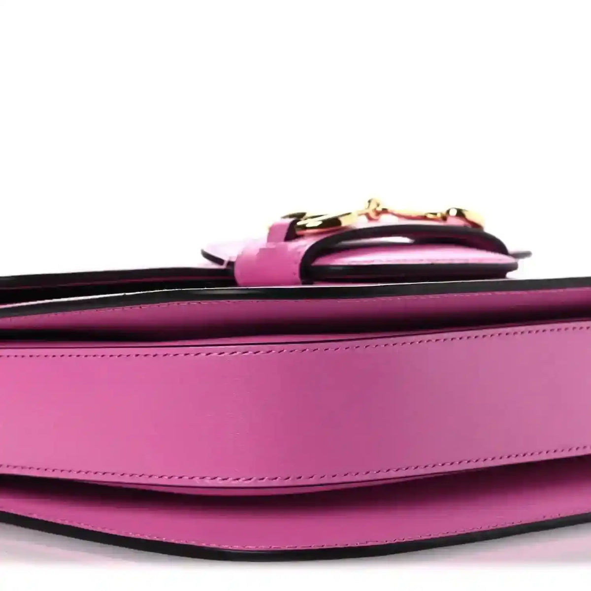 Gucci pink leather shoulder bag close-up of top hardware and stitched side edge