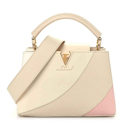 Tonal beige leather handbag with top handle, gold-tone hardware, front V emblem