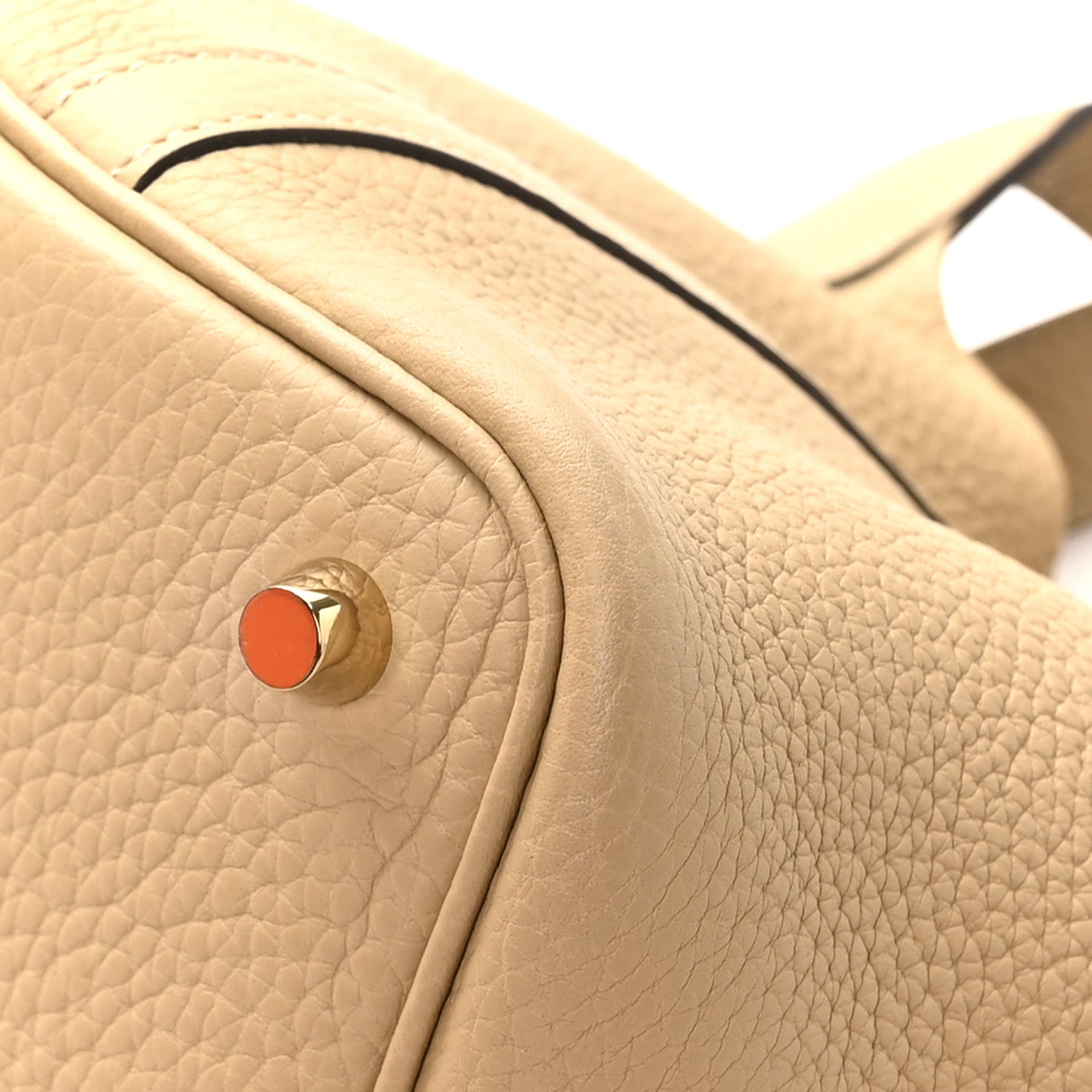 Picotin Lock 18 PM leather bag, tan textured panel with gold lock and orange snap