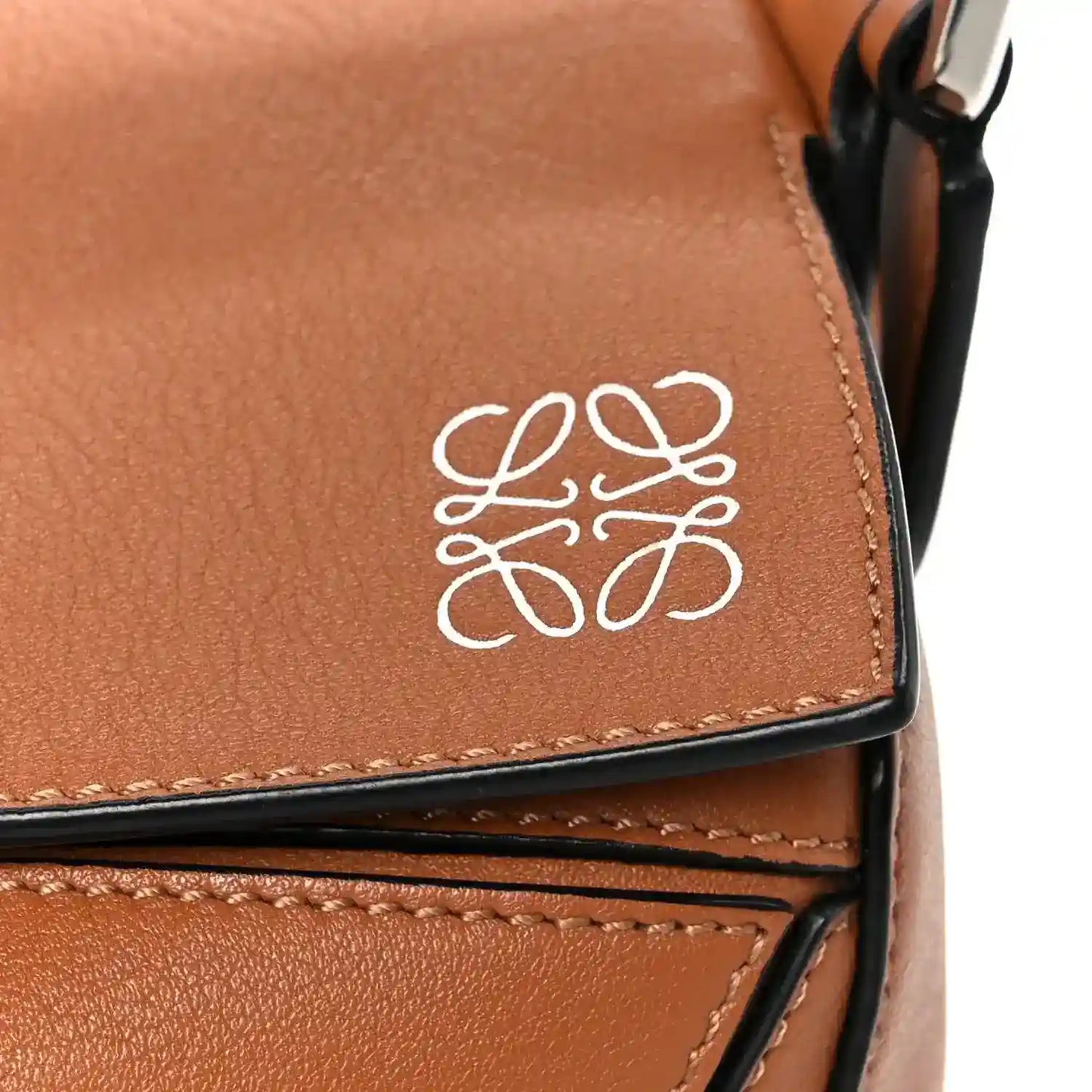 Loewe tan calfskin small Puzzle shoulder bag flap with white Loewe anagram logo