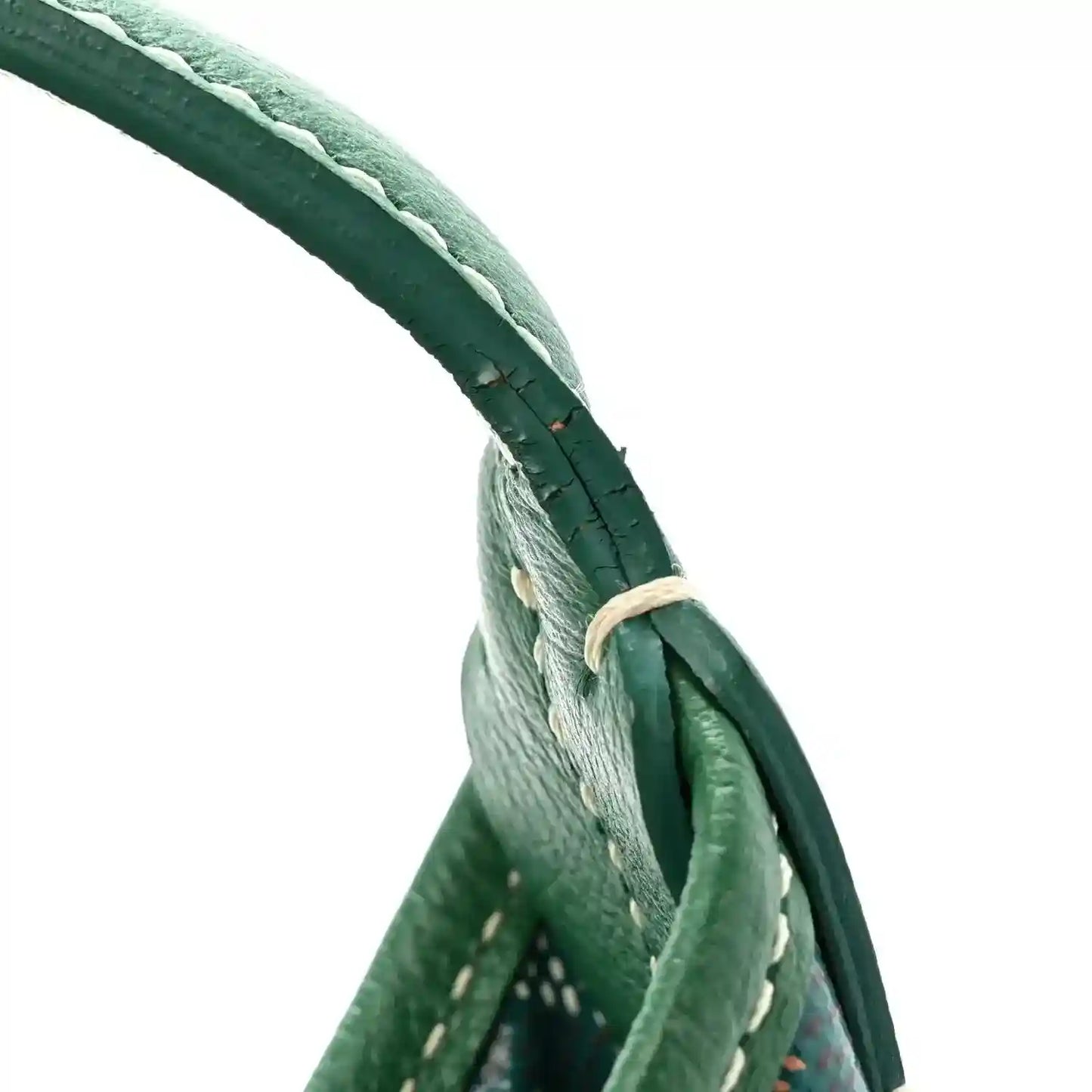 Goyardine hobo bag handle in green coated canvas with stitched leather loop