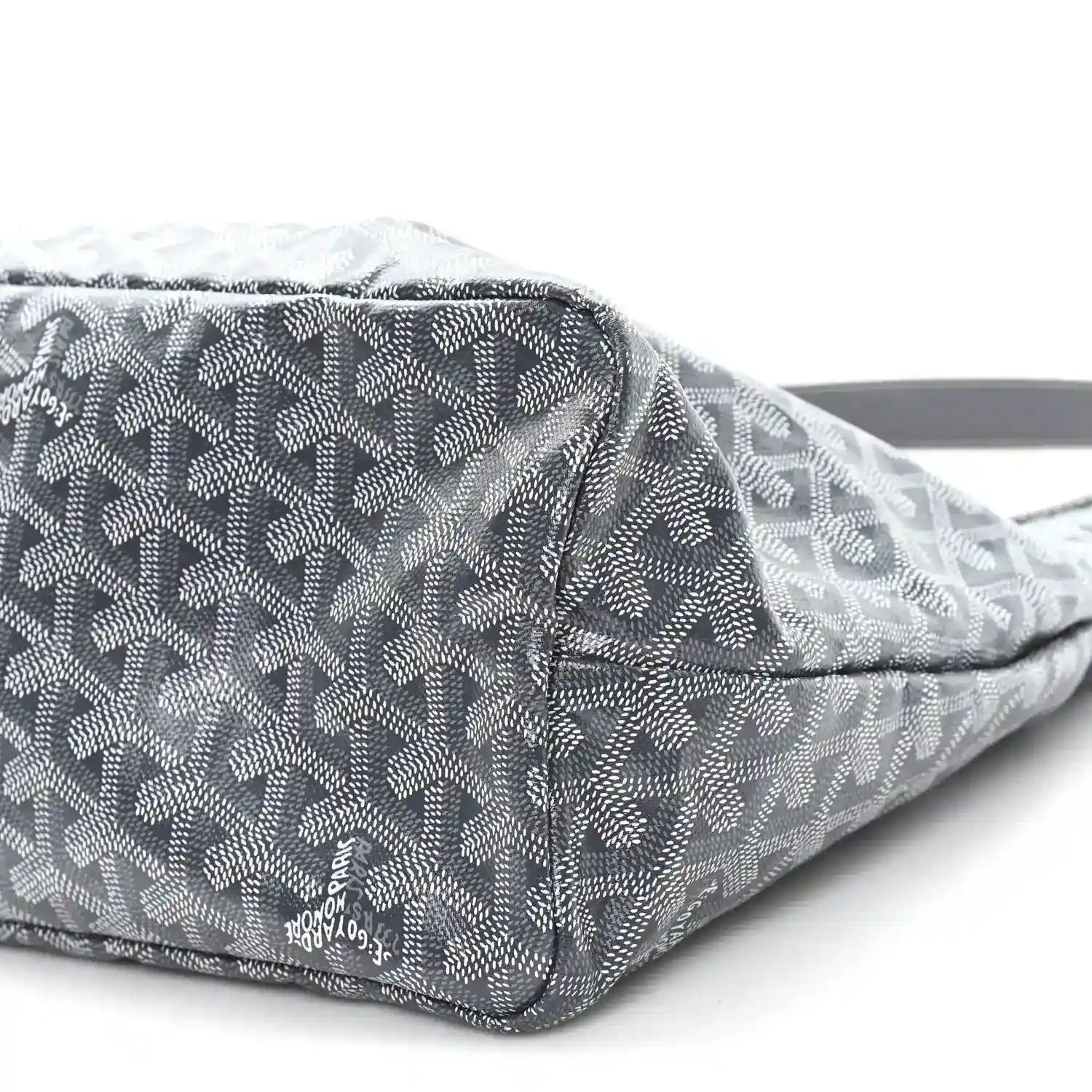 Grey Goyardine hobo bag with Goyard pattern and zip top, coated canvas texture
