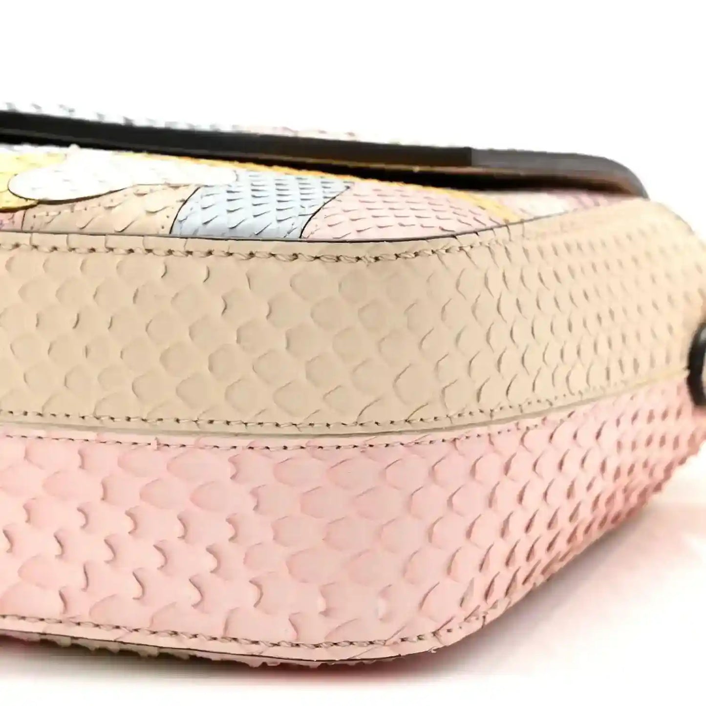 Fendi baguette handbag close-up of back panel, textured beige with pink trim