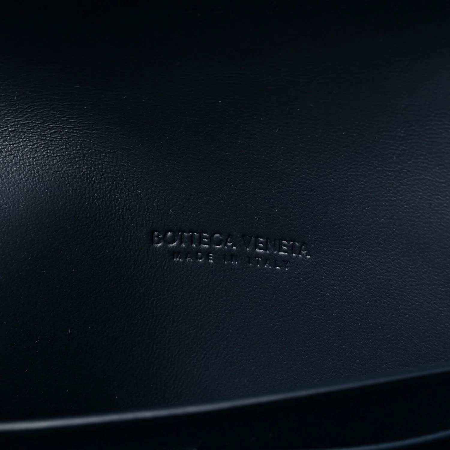 Blue leather interior stamp: Bottega Veneta, Made in Italy