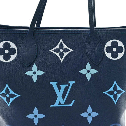 Blue monogram neverfull tote bag close-up of front pattern and top handle