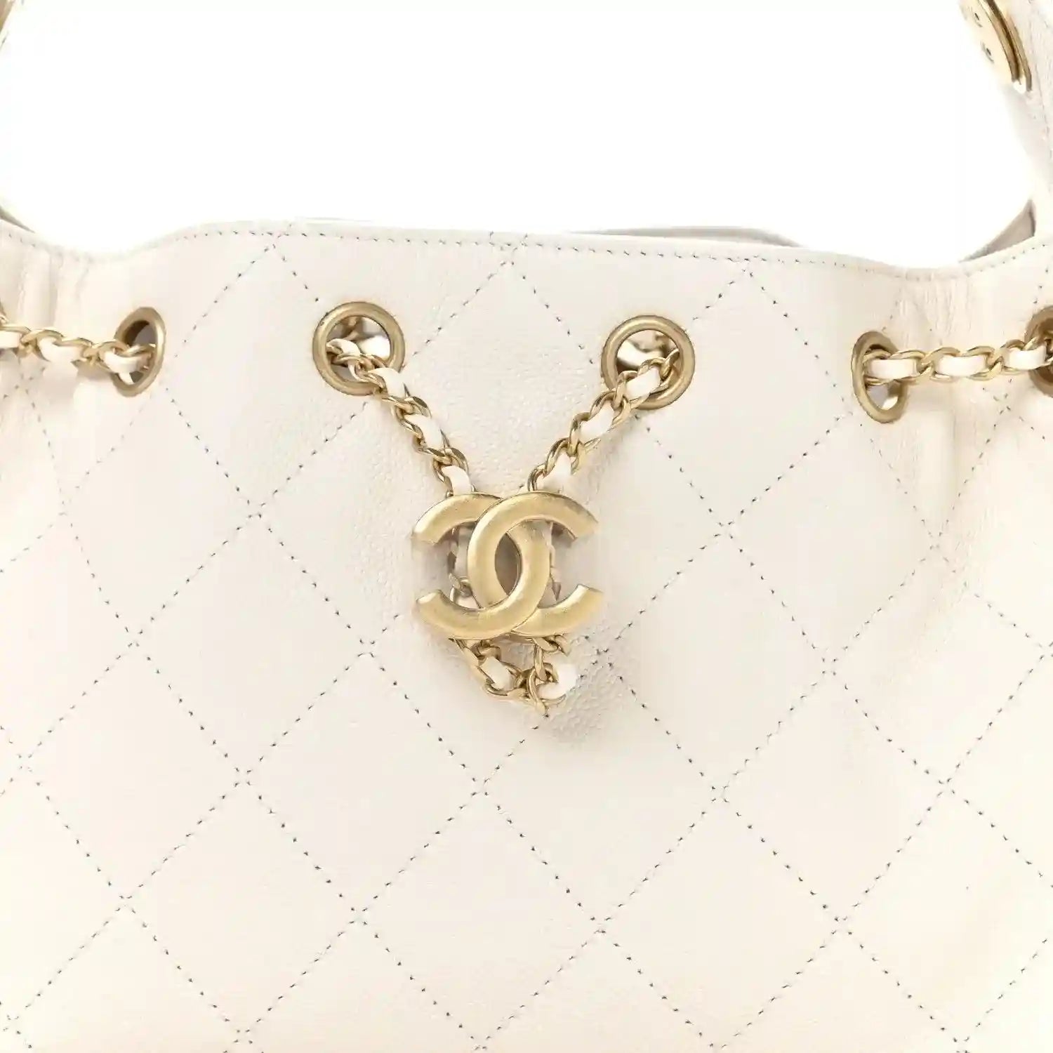 White quilted mini handbag with CC charm and gold chain strap