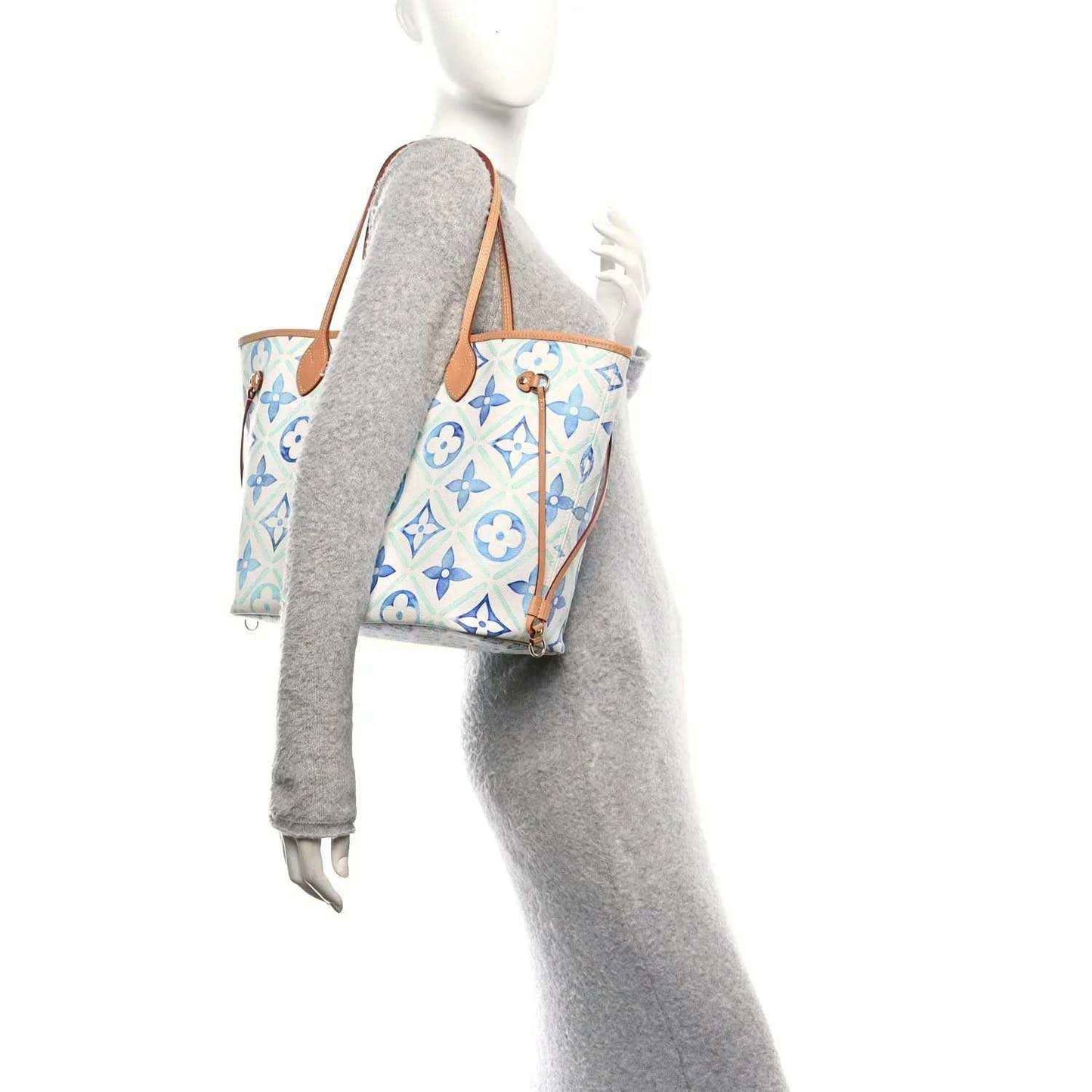 Louis Vuitton Neverfull tote bag in blue monogram print with tan leather straps