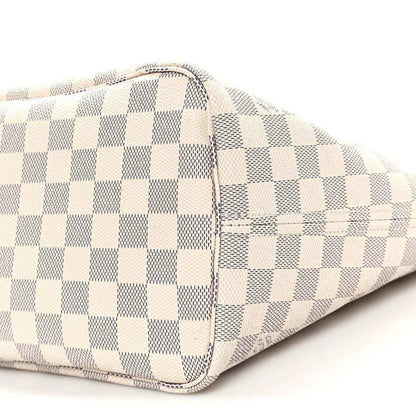 Louis Vuitton Damier Azur tote bag base seam with pink leather piping