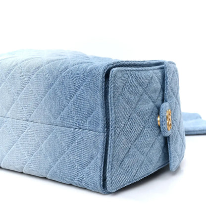 25 Washed Denim Shoulder Bag
