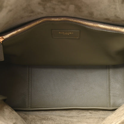 Olive hobo bag interior with fabric lining and gold-tone zipper
