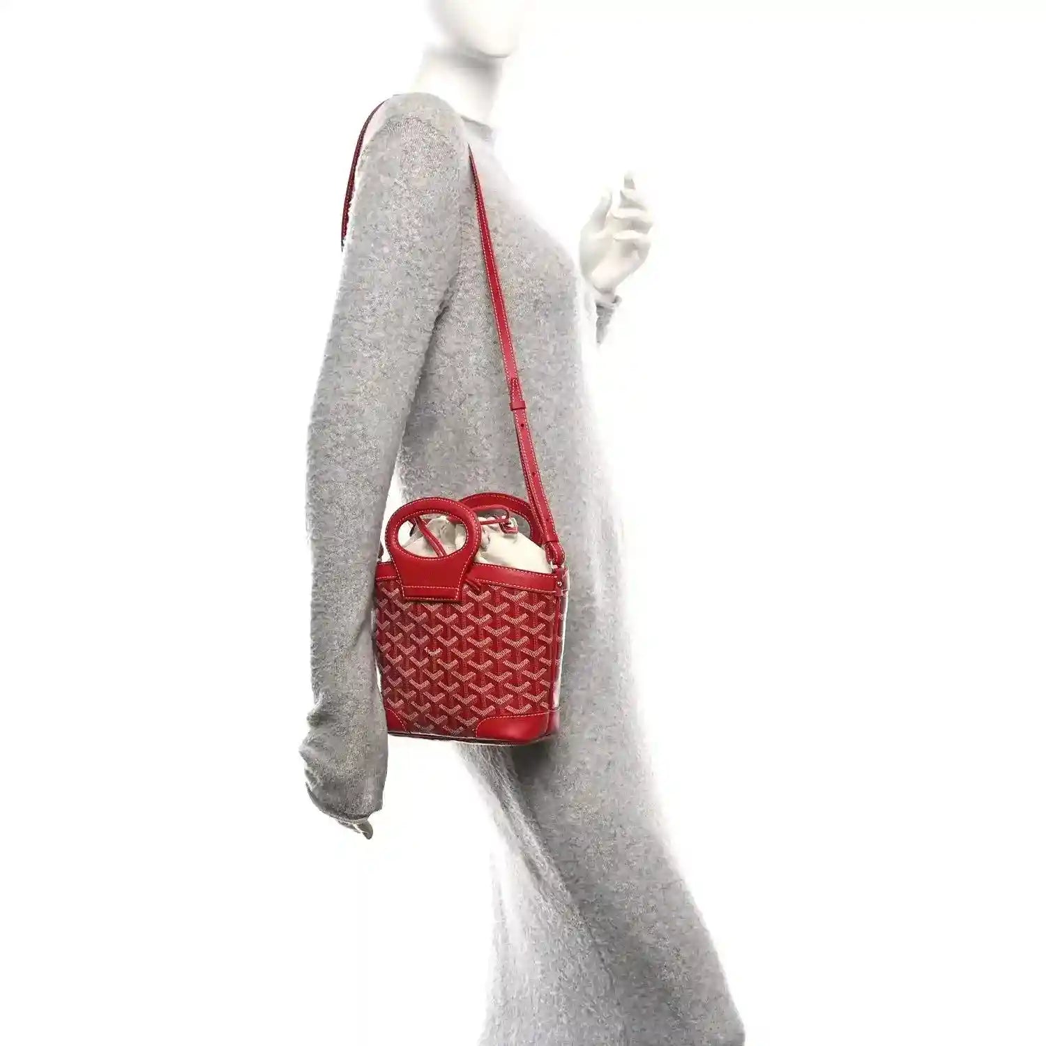 Red mini handbag with Goyardine pattern, shoulder strap, side profile
