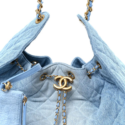 25 Washed Denim Shoulder Bag