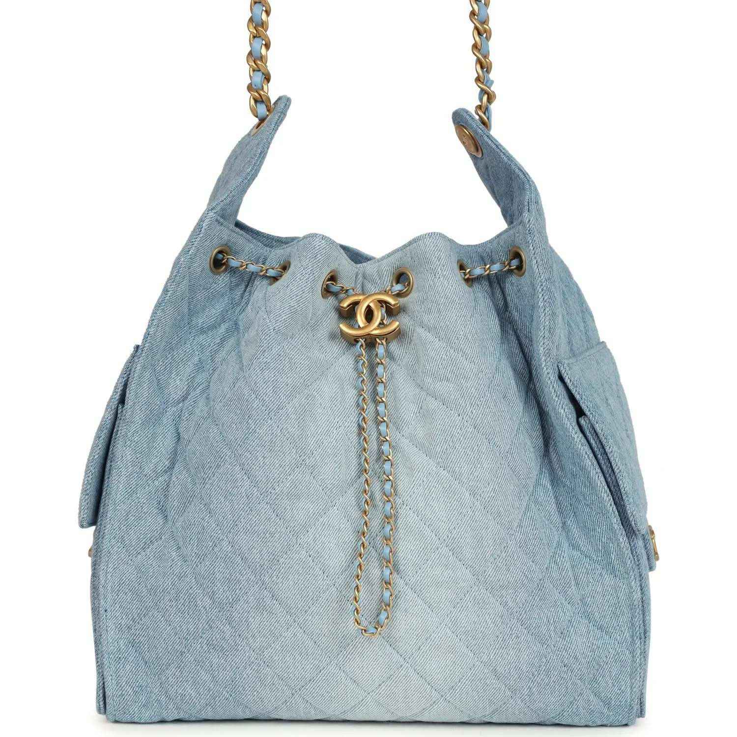 Chanel medium 25 hobo bag, blue washed denim, gold chain handles, turnlock