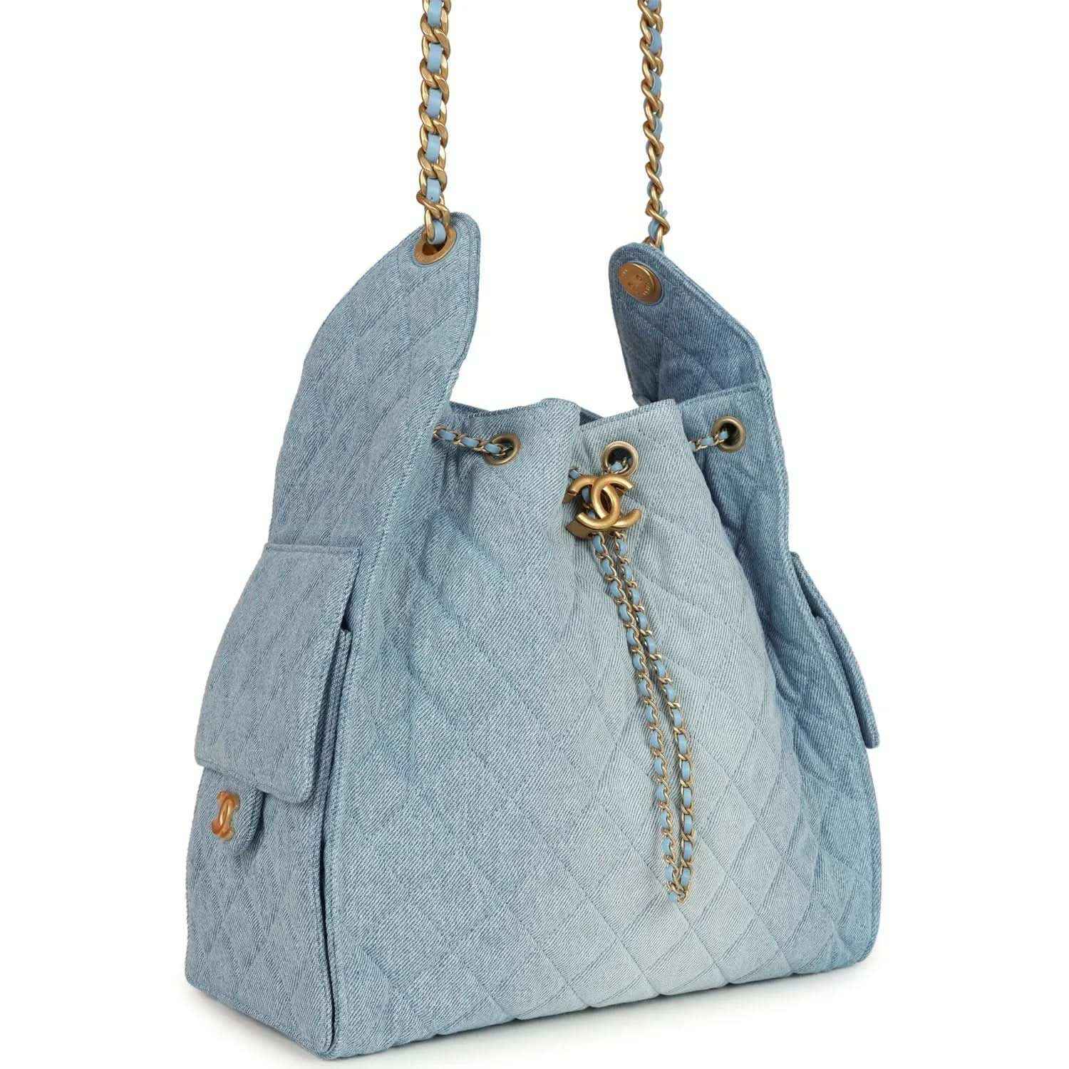 Chanel medium 25 hobo bag, blue washed denim, gold chain strap, front flap