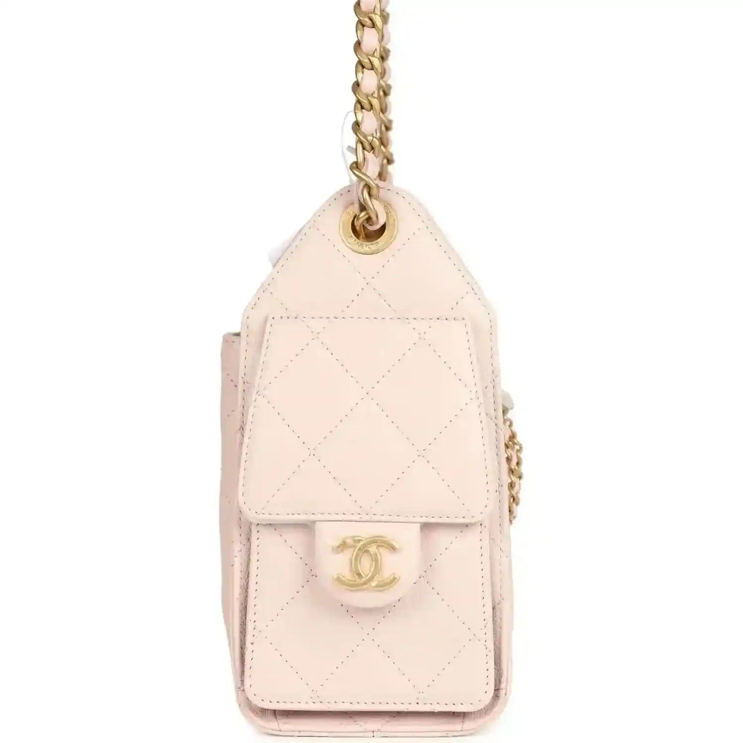 Pink mini hobo bag, flap and gold chain, diamond quilting and CC medallion