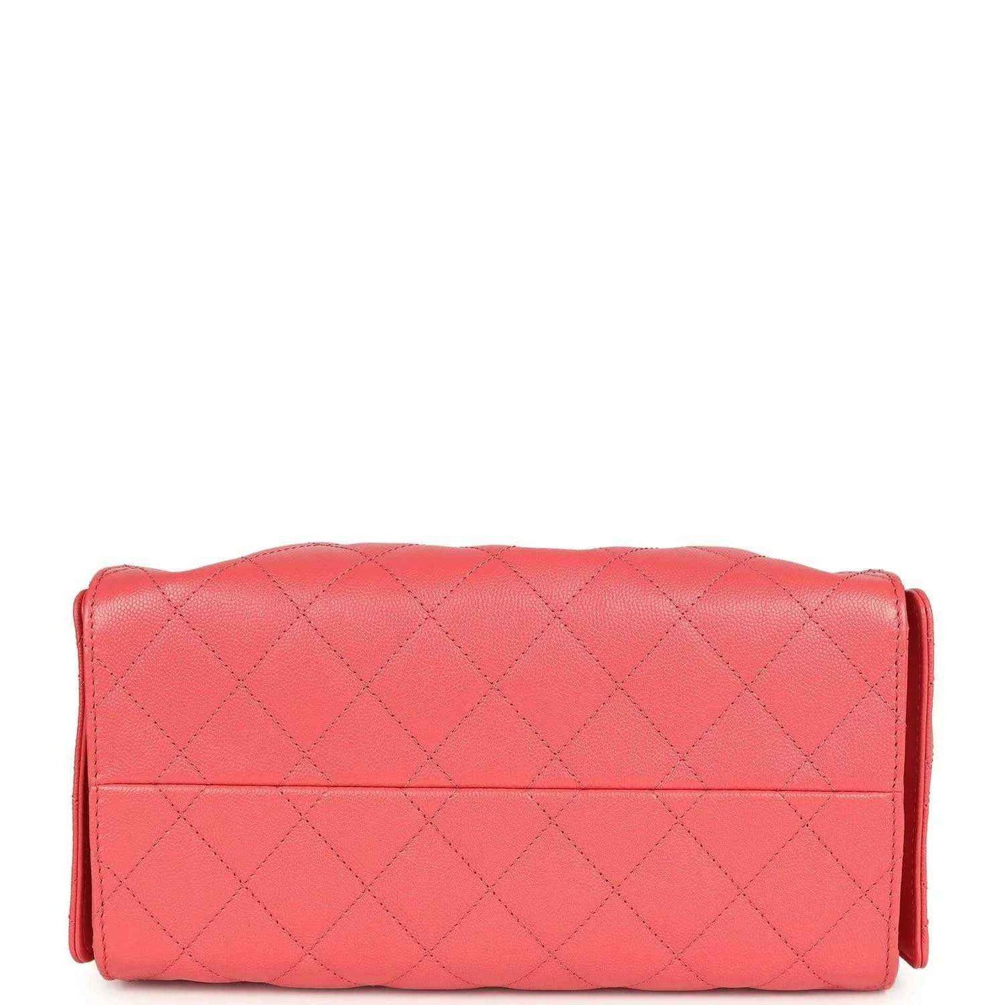 Chanel Small 25 hobo bag back, coral pink quilted leather, folded top flap