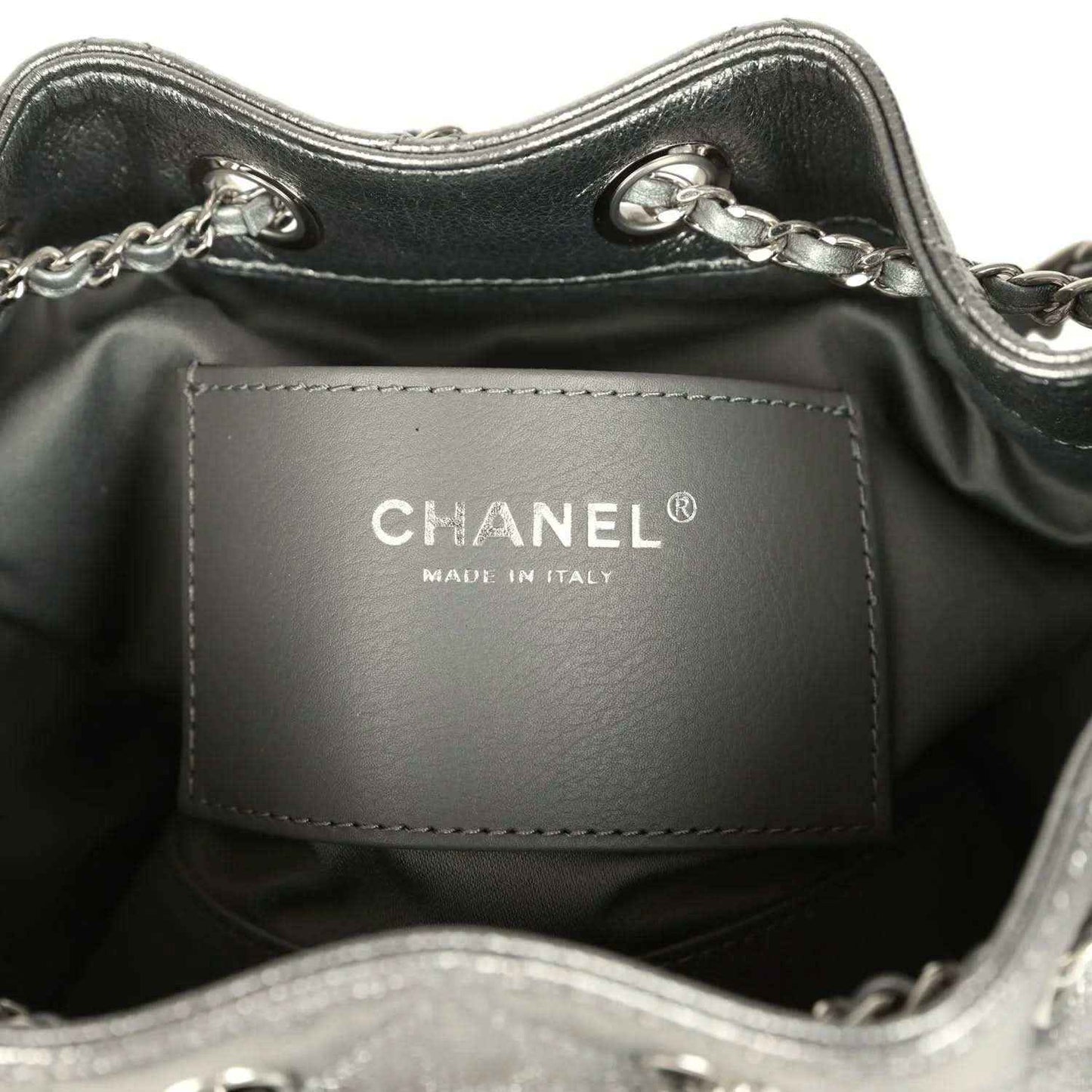 Mini 25 hobo bag interior label: CHANEL Made in Italy on leather pocket