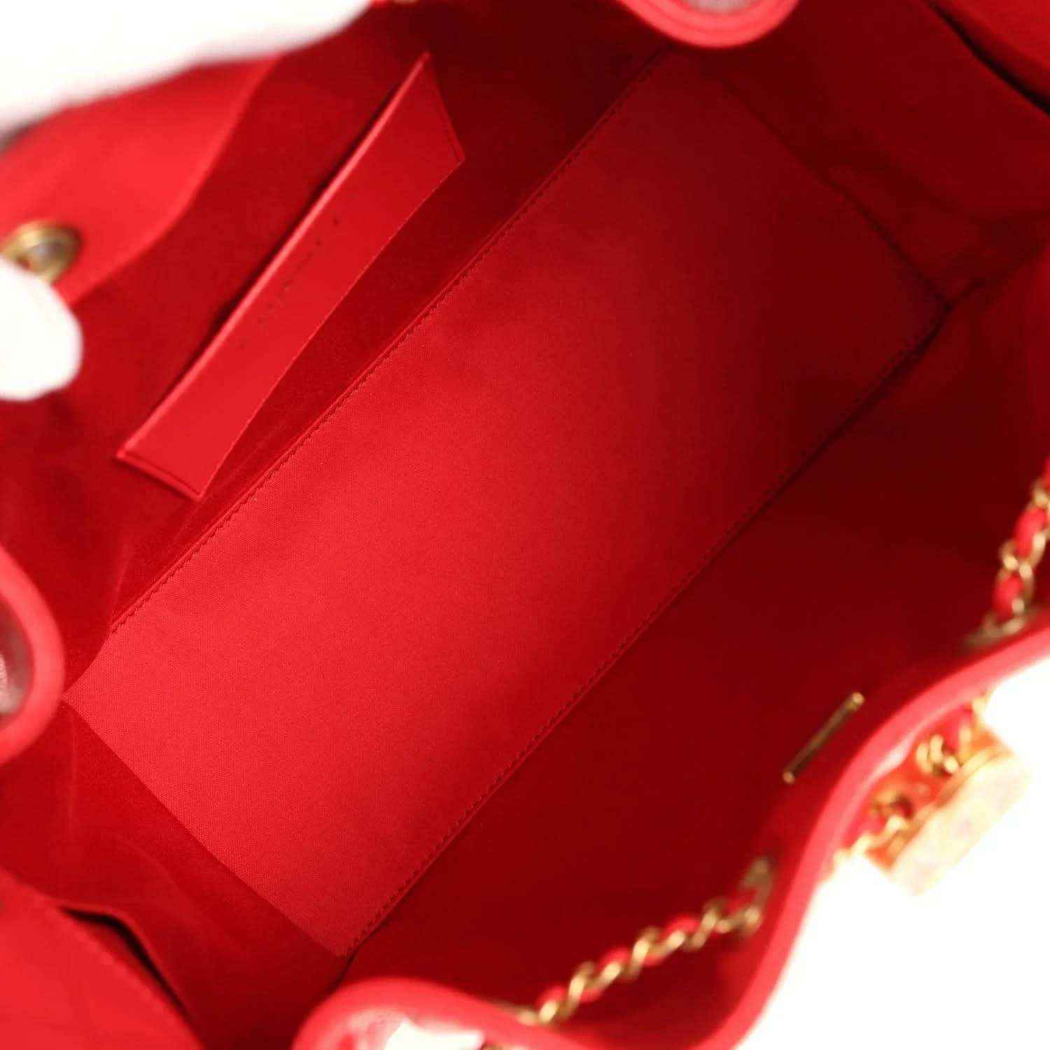 Chanel Small 25 hobo bag interior, red lining with patch pocket and chain accents