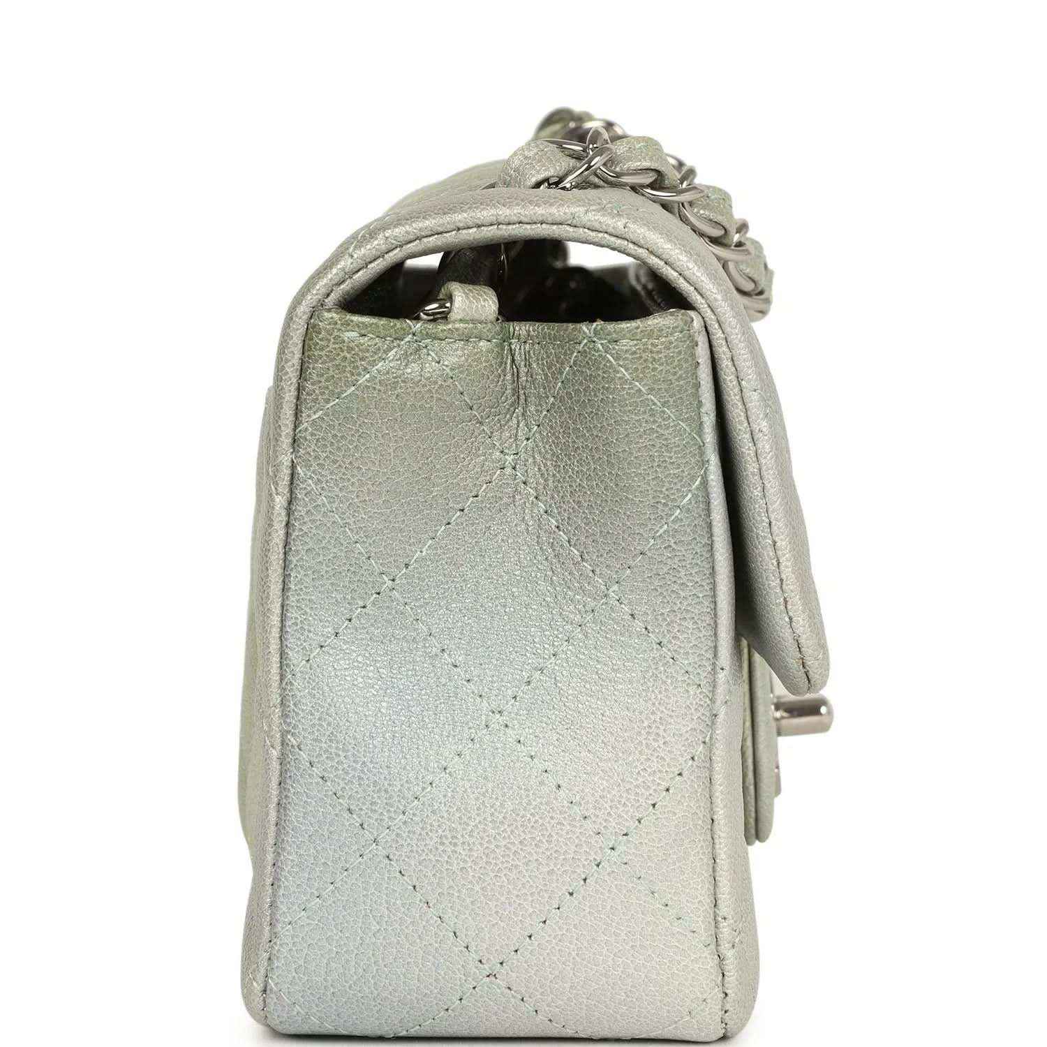 Mini rectangular flap bag back panel in quilted leather with chain and side pull tab