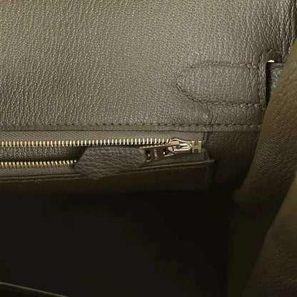 Birkin 30 handbag, Togo leather, eucalyptus green, gold zipper pull and seam