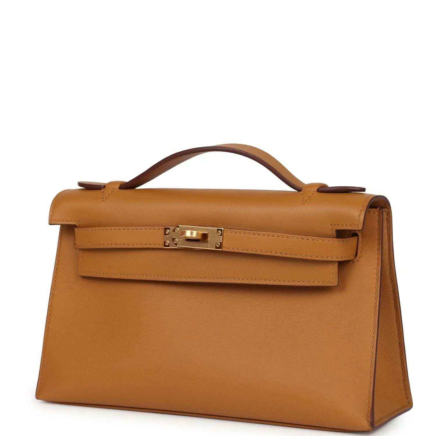 Tan leather Kelly pochette handbag, angled view with front flap and gold clasp