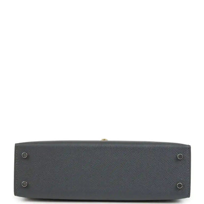 Hermes Kelly Sellier 20 bag bottom, dark gray-blue grained leather with four metal feet