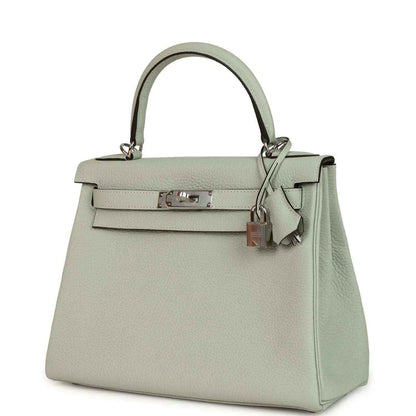 Hermes Kelly Retourne 28 bag shown front with clasp hardware and side seam details