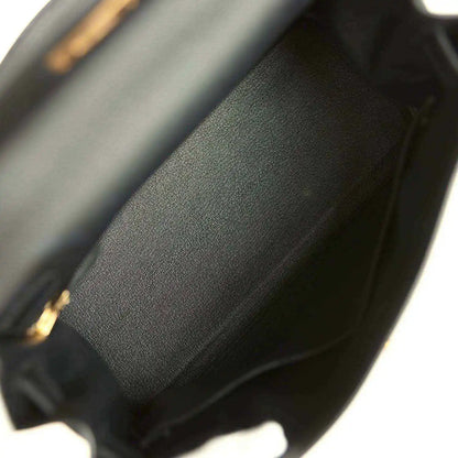 Hermes Kelly Retourne handbag interior, black leather lining with structured compartment