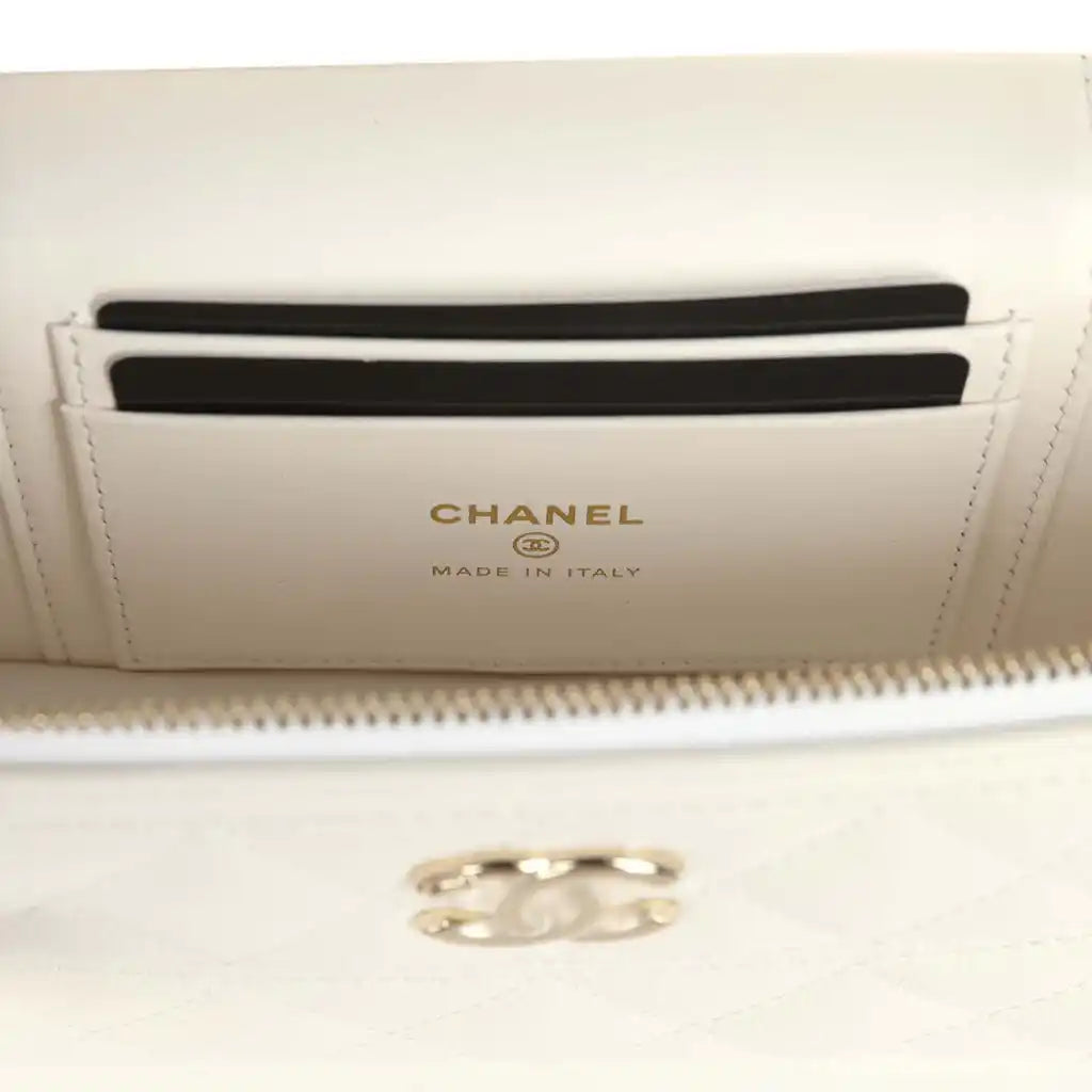 Grained Shiny Calfskin Classic Vanity with Chain