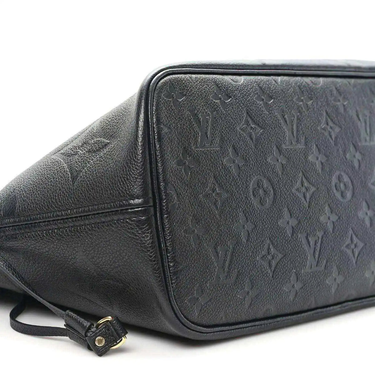 Neverfull MM tote bag, dark black embossed monogram leather, side view with strap buckle