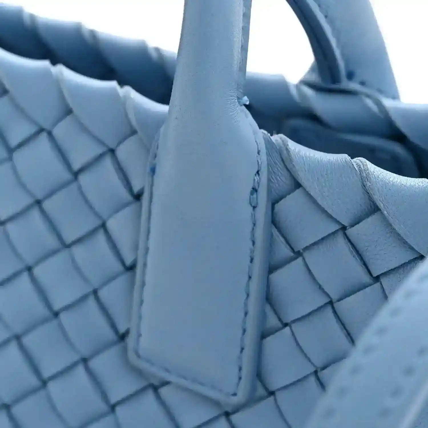Mini cabat tote in woven nappa leather, windswept blue, top handle and stitched edge