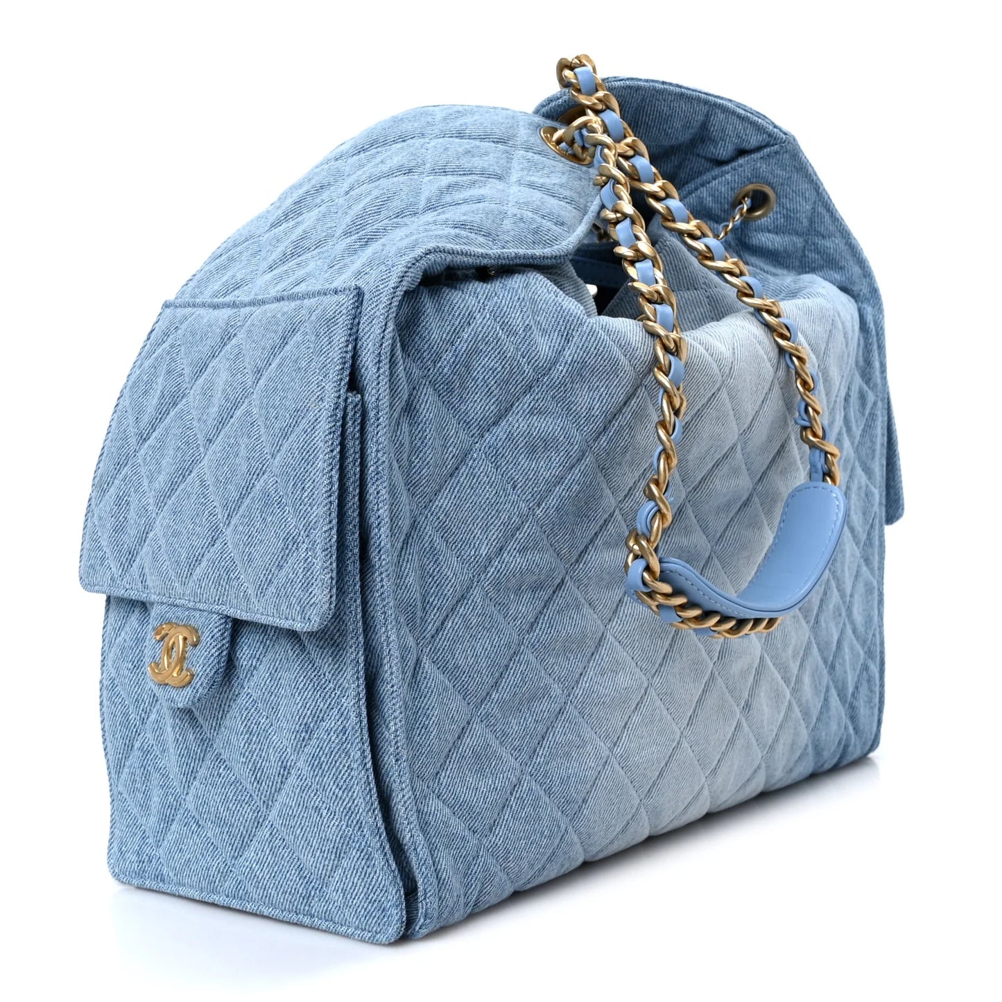 25 Washed Denim Shoulder Bag