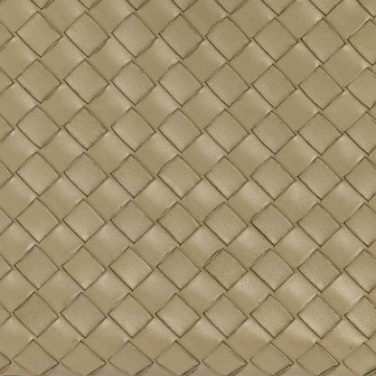 Interlaced woven nappa leather texture in light tan finish
