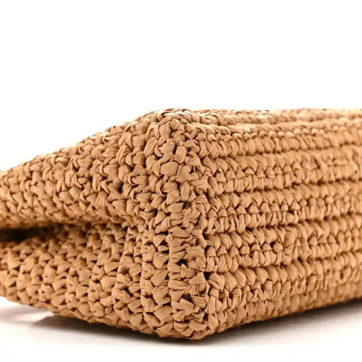 Dark beige braided raffia bag, rounded corner with dense crochet texture