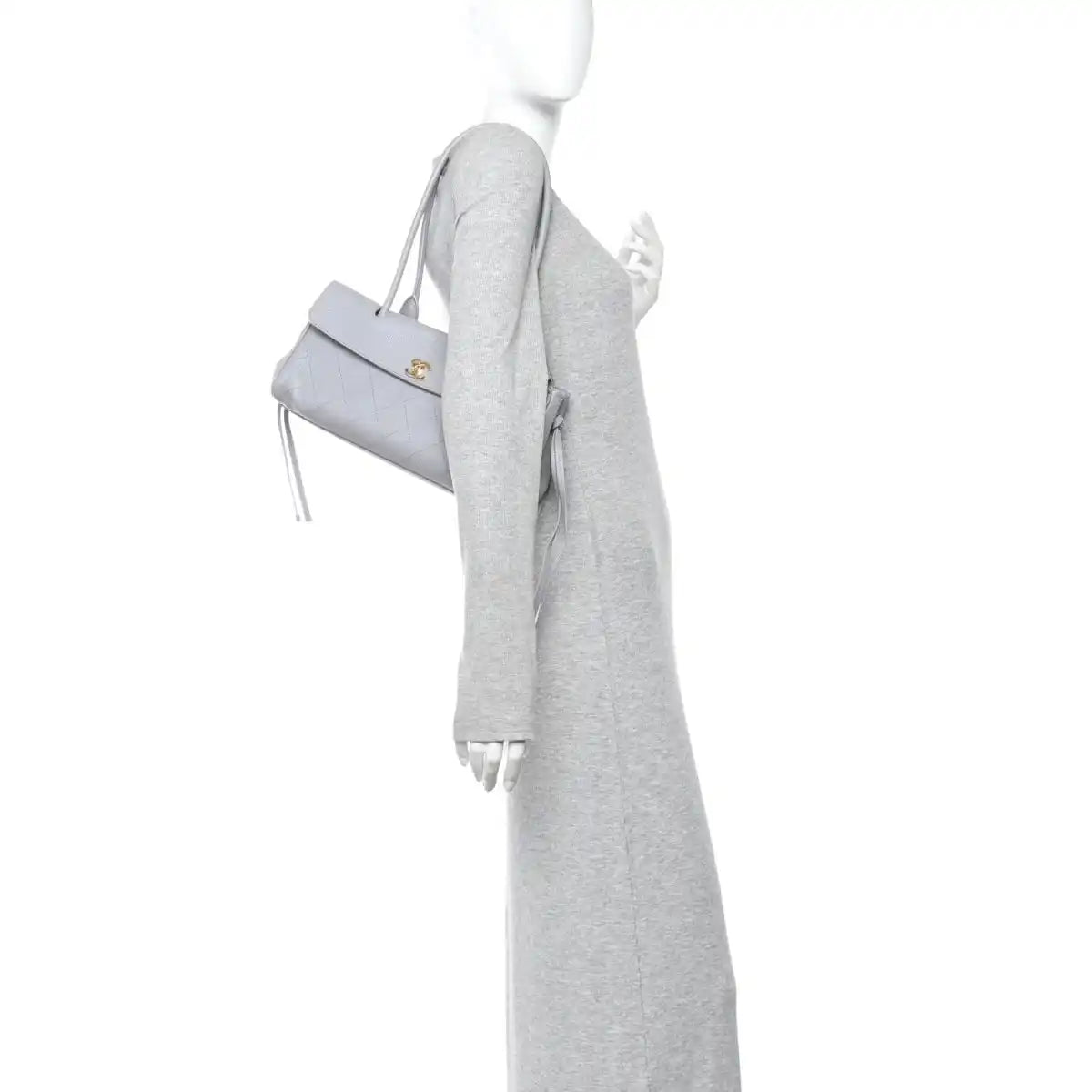 CHANEL small shopping bag, grey grained calfskin, side view with short handles