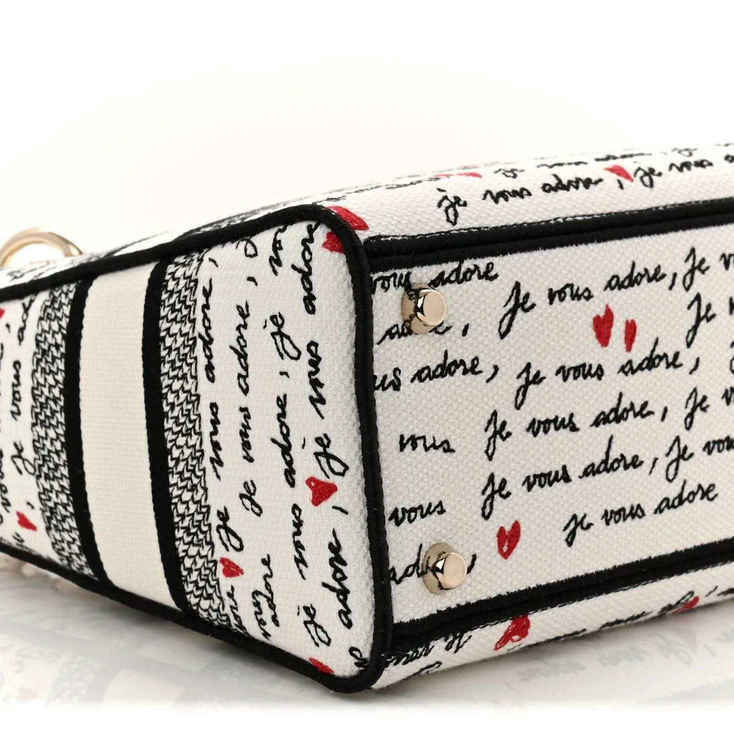 Medium Lady D-Lite bag end panel with black trim and Dioramour hearts pattern