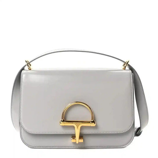 Small shoulder bag in light grey glossy calfskin with gold-tone clasp and chain strap
