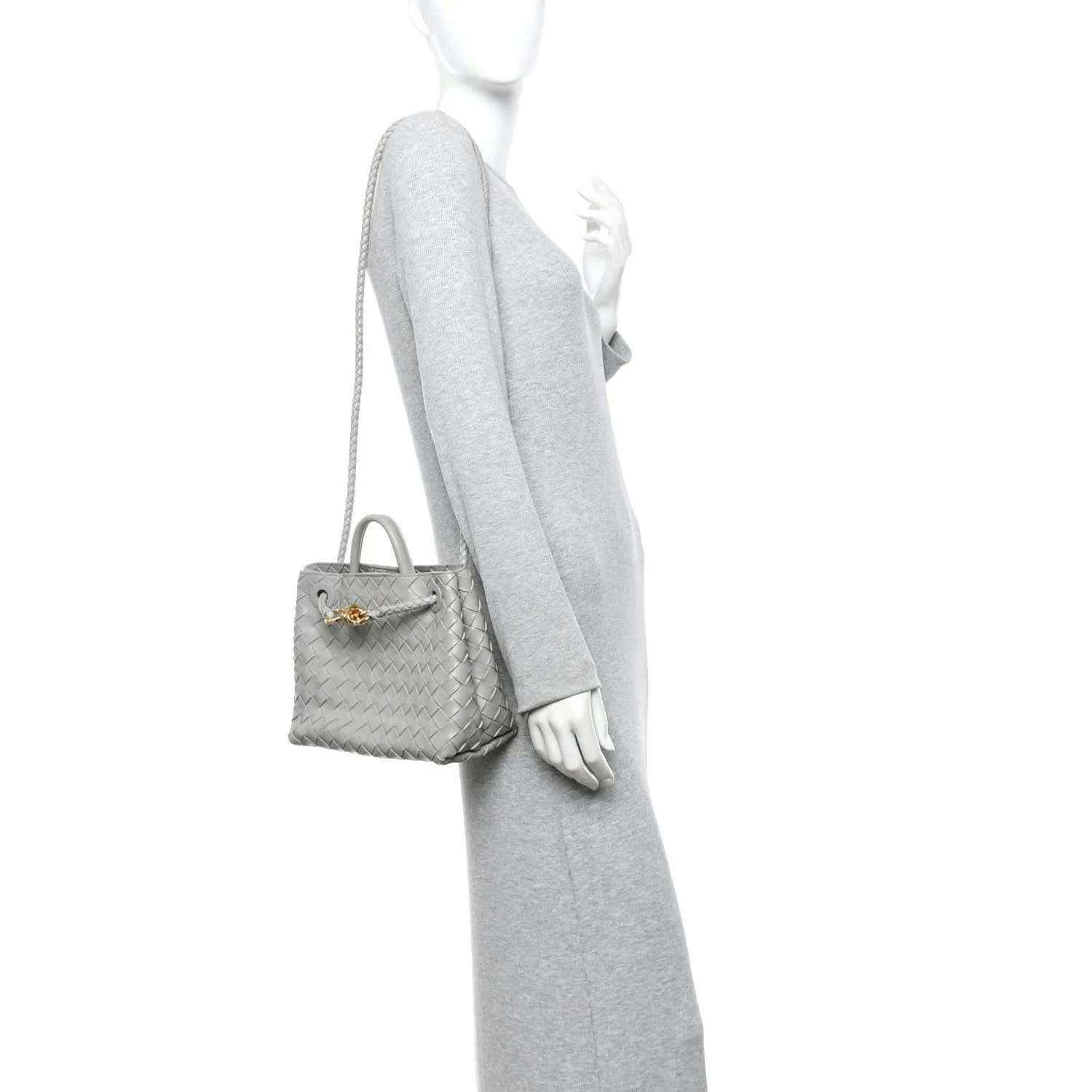 Andiamo shoulder bag in sterling grey woven nappa with braided handle