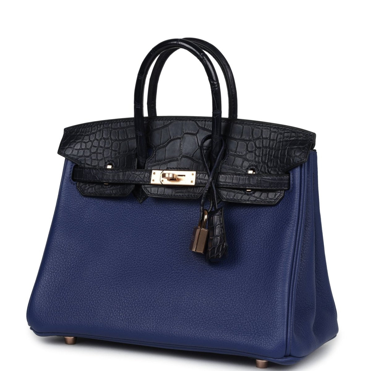 Hermes Birkin 25 handbag in blue with black alligator flap, gold clasp and charm