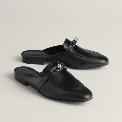 Hermès Oz goatskin mule, black leather with silver-tone buckle and low heel