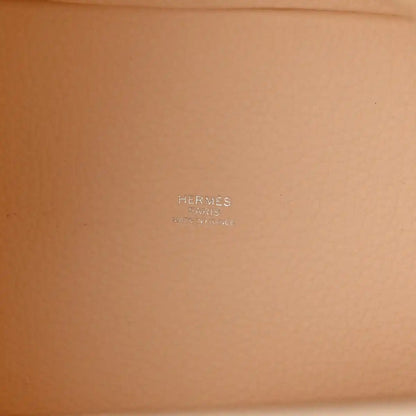 Nata leather handbag lining with small embossed Hermes logo